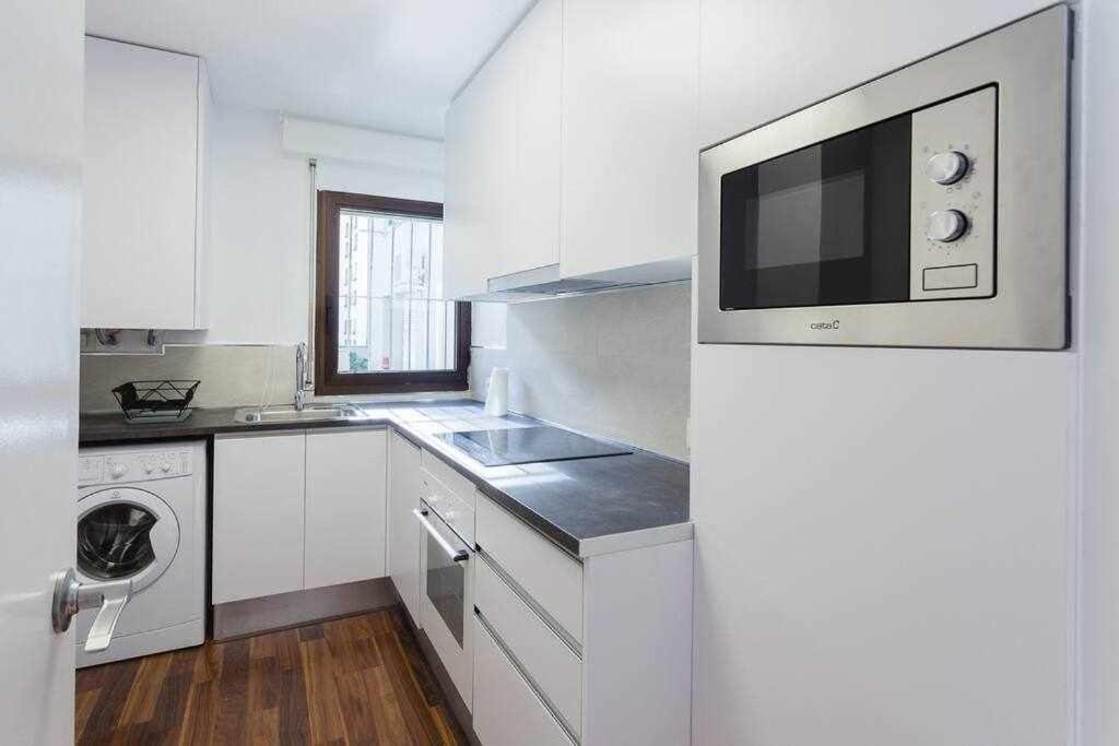 Apartamento Para 4 Con Terraza En El Centro Girona Kültér fotó