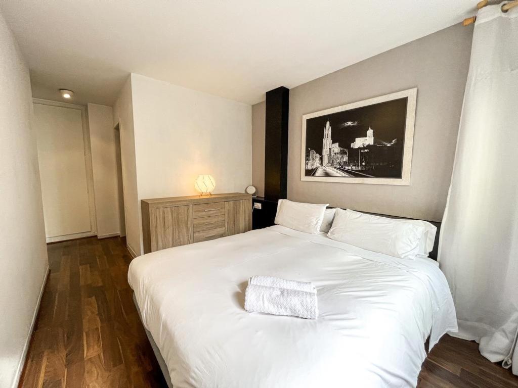 Apartamento Para 4 Con Terraza En El Centro Girona Kültér fotó